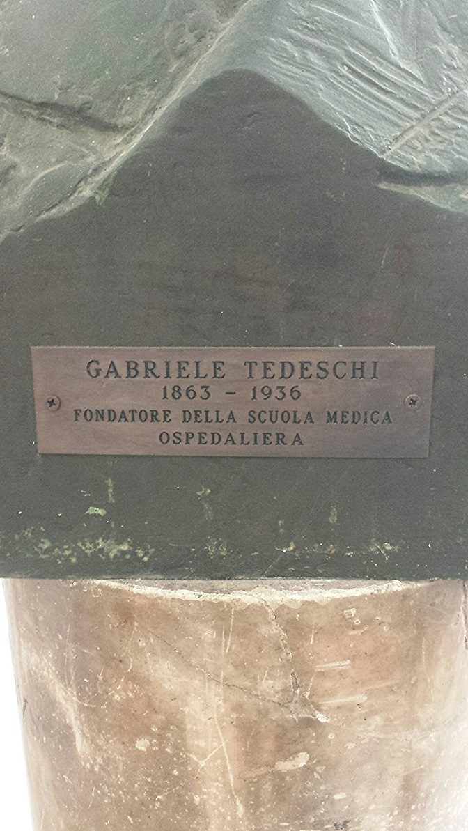 Gabriele%20Tedeschi%27s%20bust%20%282%29-.jpg